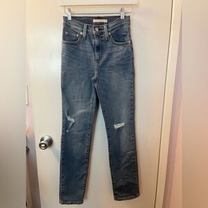 Levi Strauss & Co Classic Blue Distressed Women Jeans Like New Size 25